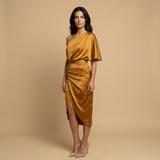 Vestido Midi Un Hombro Satén Drapeado Asimétrico