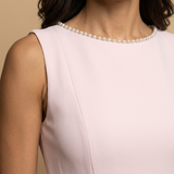 Vestido Corto Estructurado Lazo Lateral Ribete Perlas