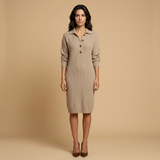 Vestido Midi Punto Canelado Cuello Polo Botones