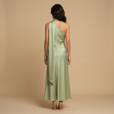 Vestido Largo Satinado Halter Estola Integrada